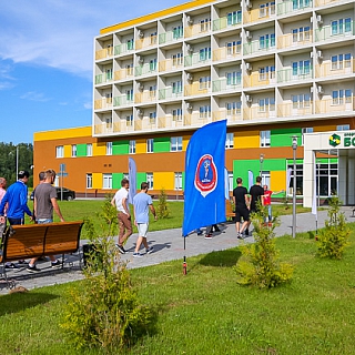 «Олимпиец» посетил базу на Бору 1