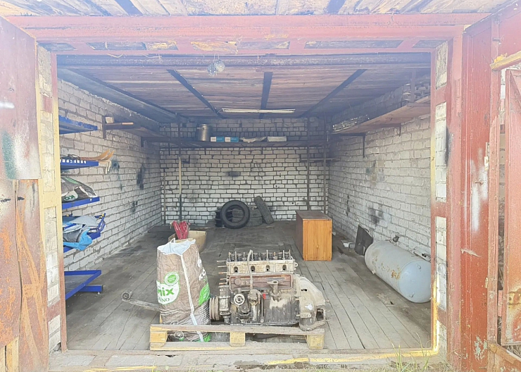 Продам гараж 24м'' 2-ой микрорайон 4