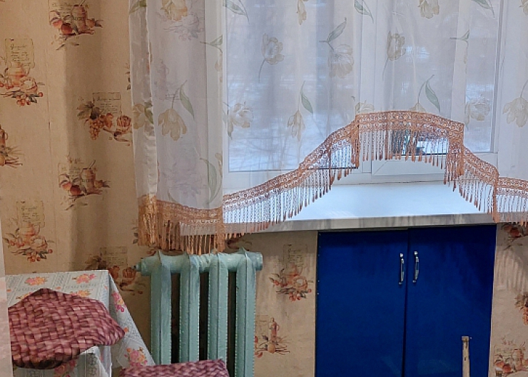 Сдаю 2 ком. Квартиру. 4