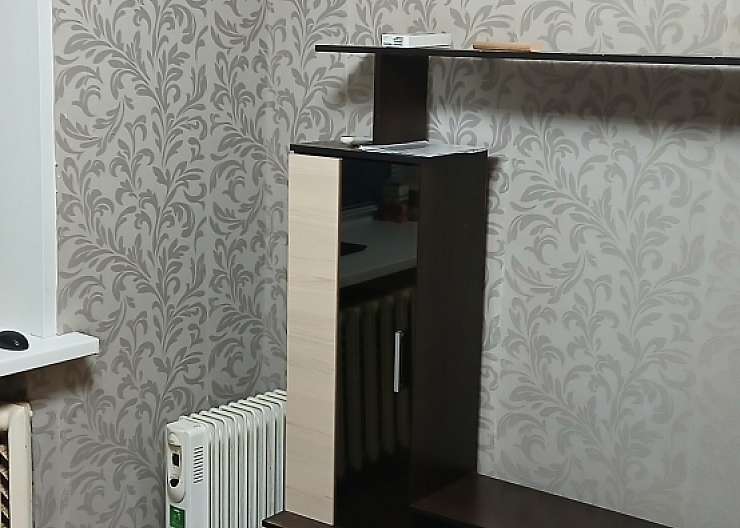 Квартира в кирпичном доме в центре Стекольного 4