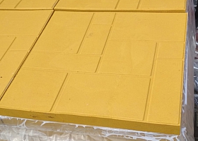 Полимер песчанная плитка 500*500*40 и брусчатка.