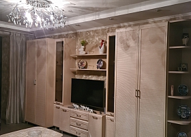 В АРЕНДУ 1-ком кв.,рядом с КАНАТКОЙ ! От ХОЗЯИНА !