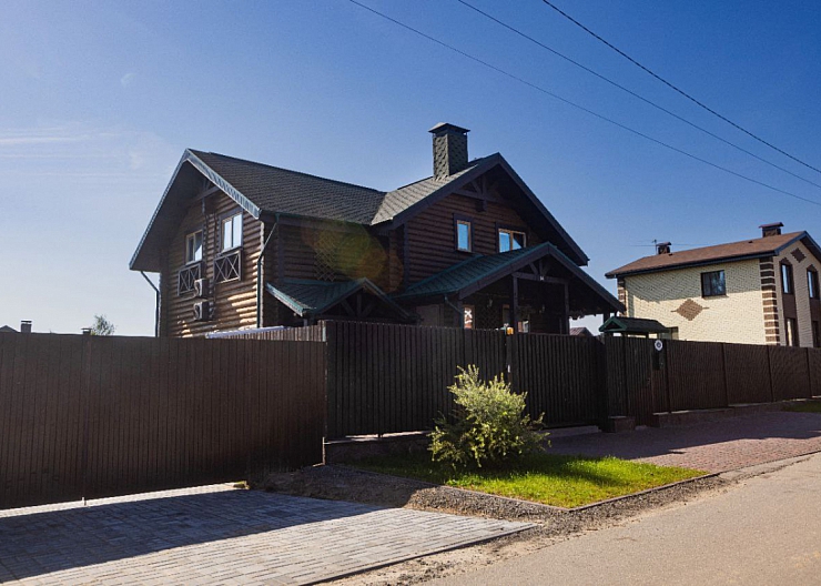 Дом 192 м² на участке 10 сот., Бор, п.Октябрьский 2