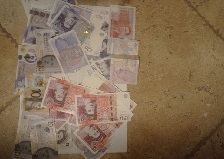 Обмен старых английских фунтов стерлингов