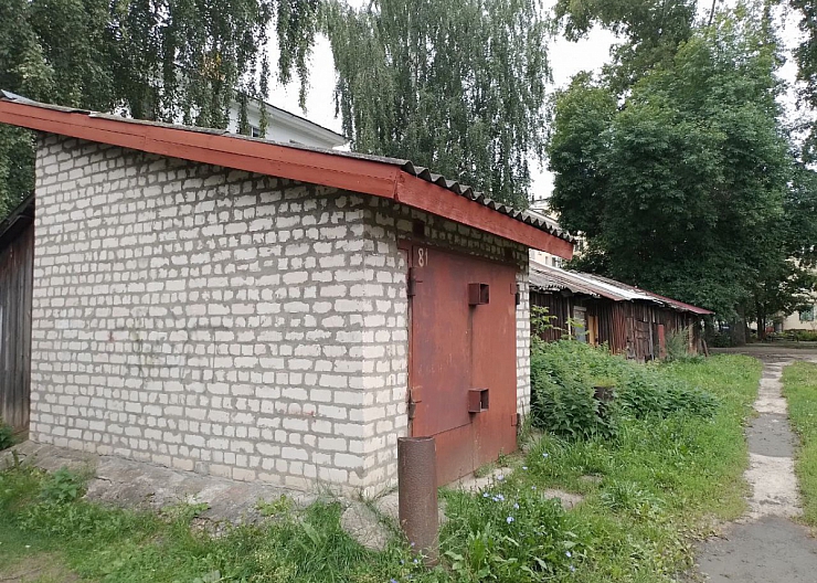 Продам квартиру с гаражом 3