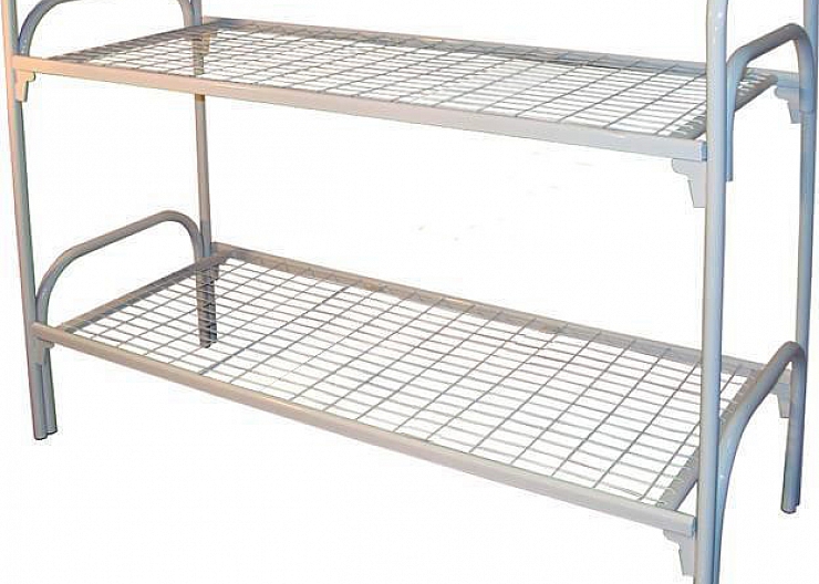 Кровати на металлических ножках 3