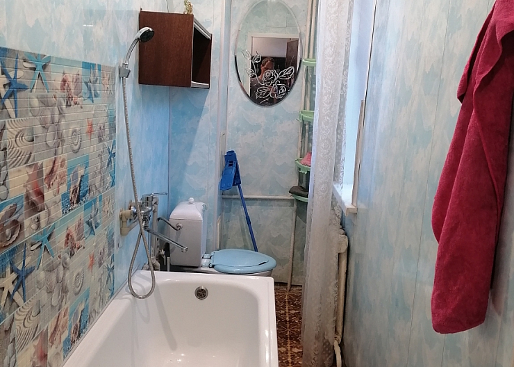 2 комнатная, ул. Махалова 4