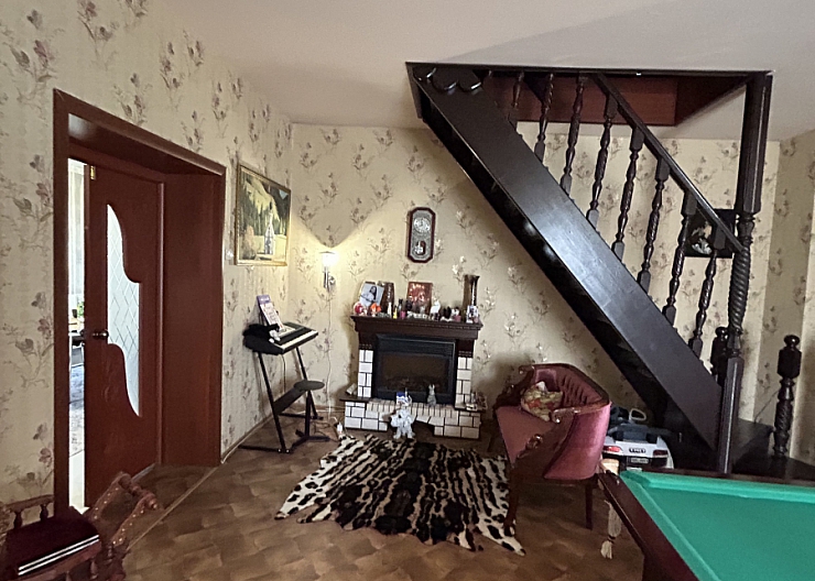 продается кирпичный Дом в самом центре города Бор 2