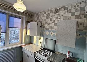 продам 2-х. к. квартиру в г.Бор во 2-й микрорайоне