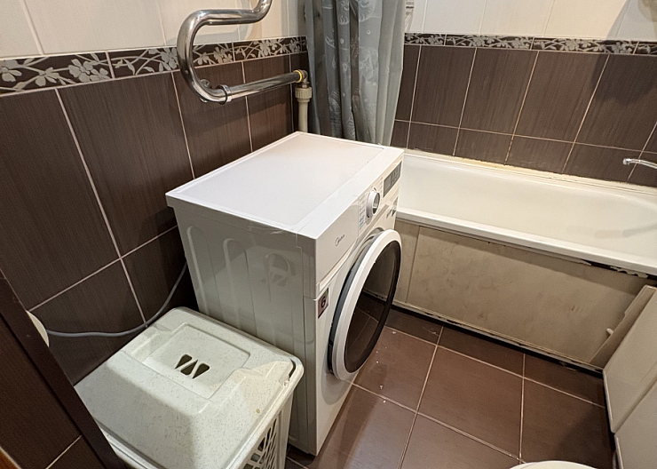 Сдается 2-х к. кв. р-н Вокзала, ул.Крупской 4