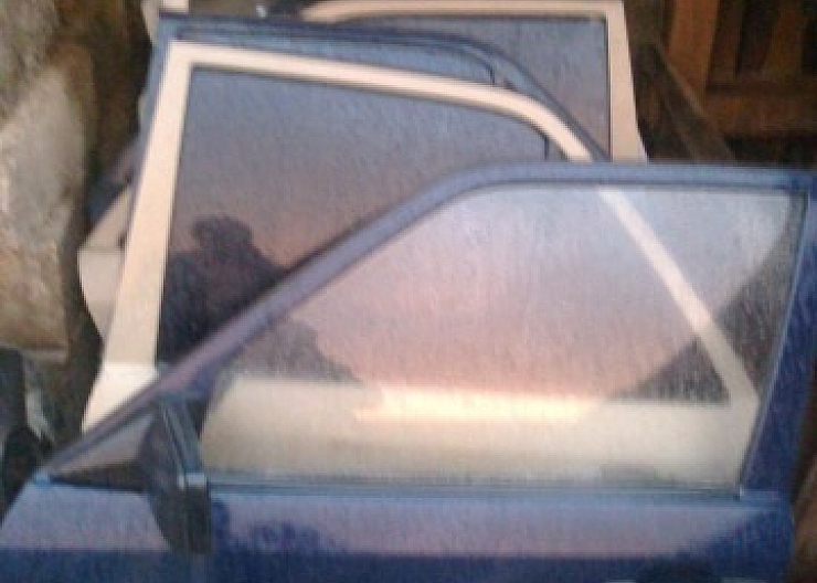 Двери для Мерседес 190/201 2