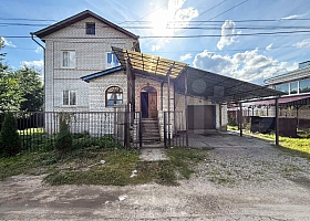 Дом 212 м² на участке 10 сот., Бор, мкр-н Паново