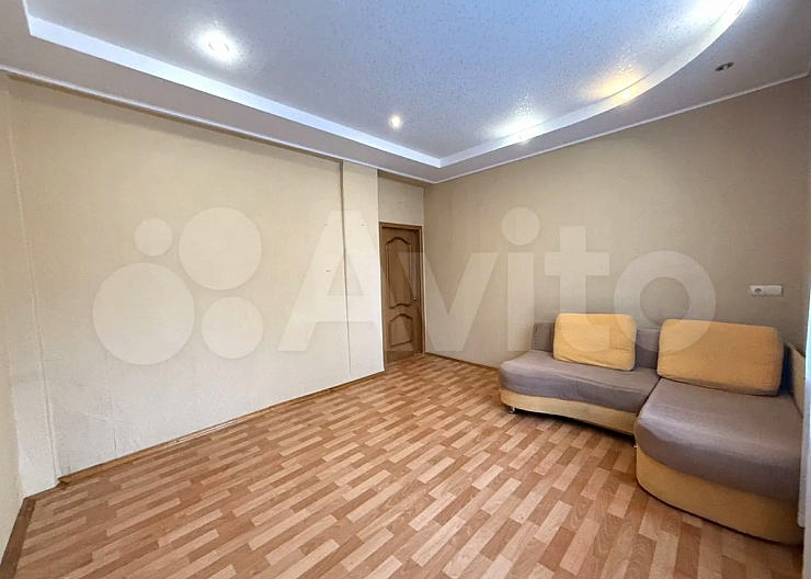 3-к. квартира, 75 м², 2/3 эт., Бор, Октябрьская ул 4