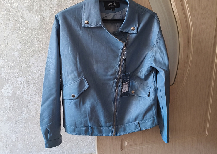 Куртка женская 2