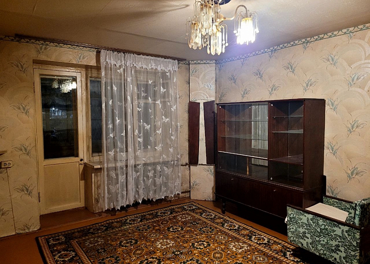 Сдам 3-ком квартиру у вокзала