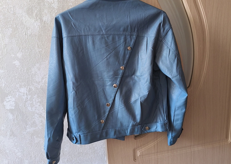 Куртка женская