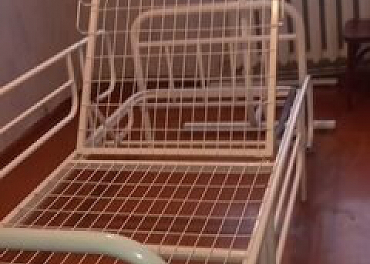 Кровать для лежачих больных 3