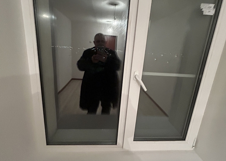 Продам 1 к.кв.  на Чугунова 13 3