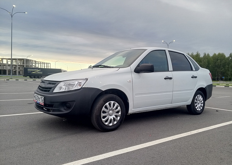 LADA (ВАЗ) Granta, 2018, седан, механика, 1.6 л, 152 тыс. км 2