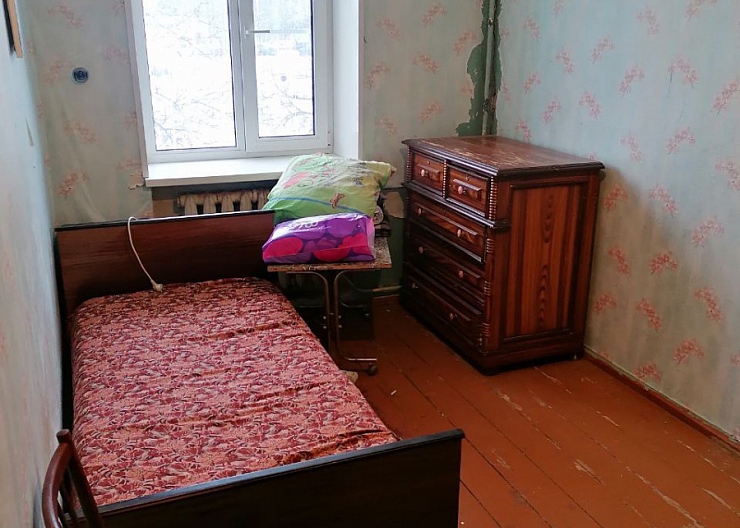 1 комн кв в пос.Октябрьский 3