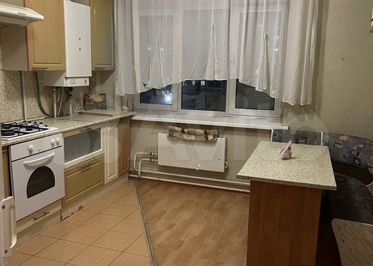 Сдам центр у канатной дороге без залога 2