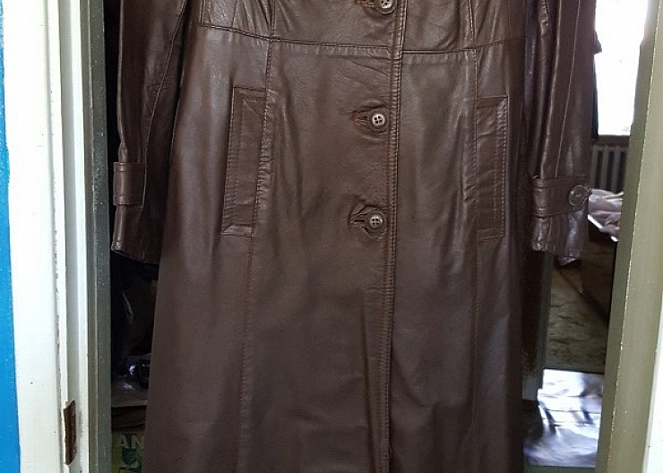 Плащ, натуральная кожа, женский, р. 46-48 2