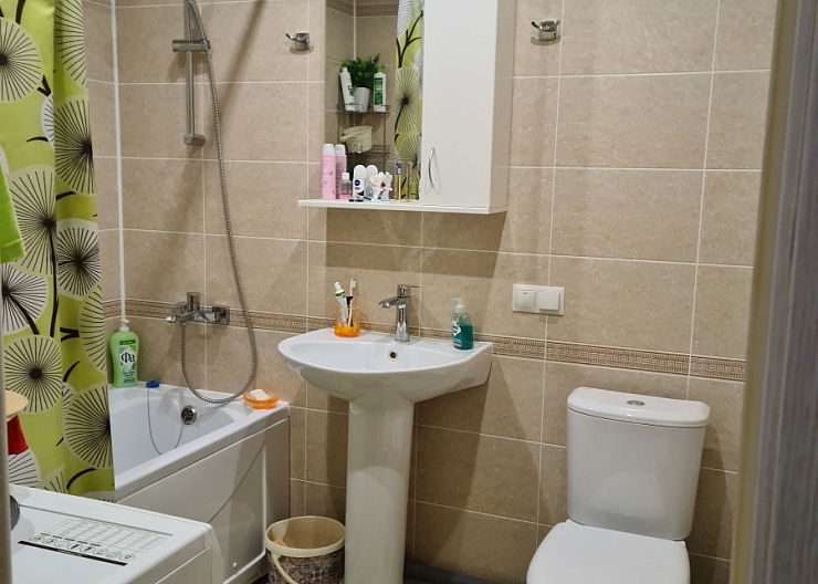 В АРЕНДУ 1-ком кв.,рядом с КАНАТКОЙ ! От ХОЗЯИНА ! 4