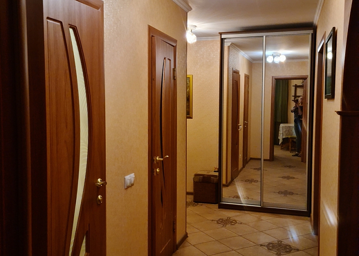 В АРЕНДУ 2-ух комн. рядом с КАНАТКОЙ ! от ХОЗЯИНА! 2