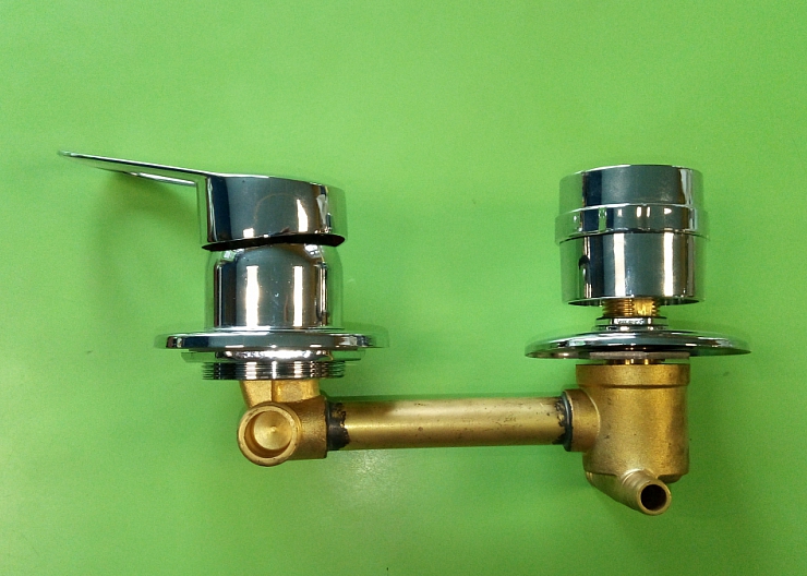 Запчасти для душевых кабин, любые. 3