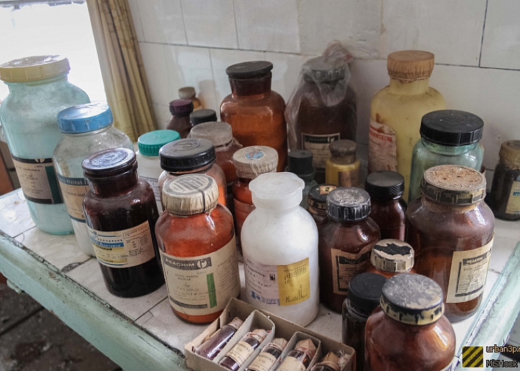 Покупаем неликвиды лабораторий