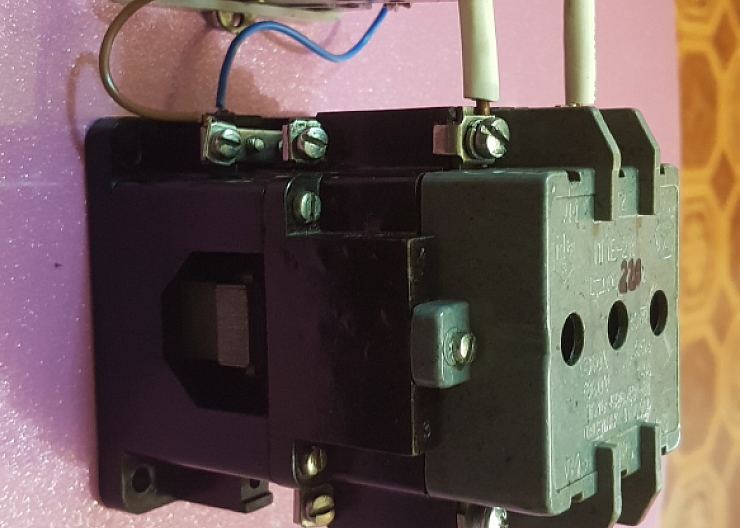 Магнитный пускатель ПМЕ-211 с тепло реле в сборе 4