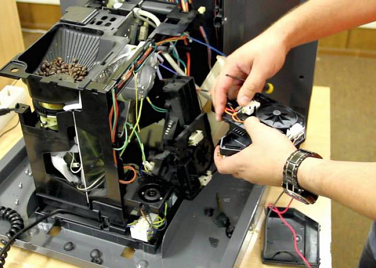 Ремонт Кофемашин и обслуживание всех моделей! 3