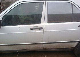 Двери для Мерседес 190/201