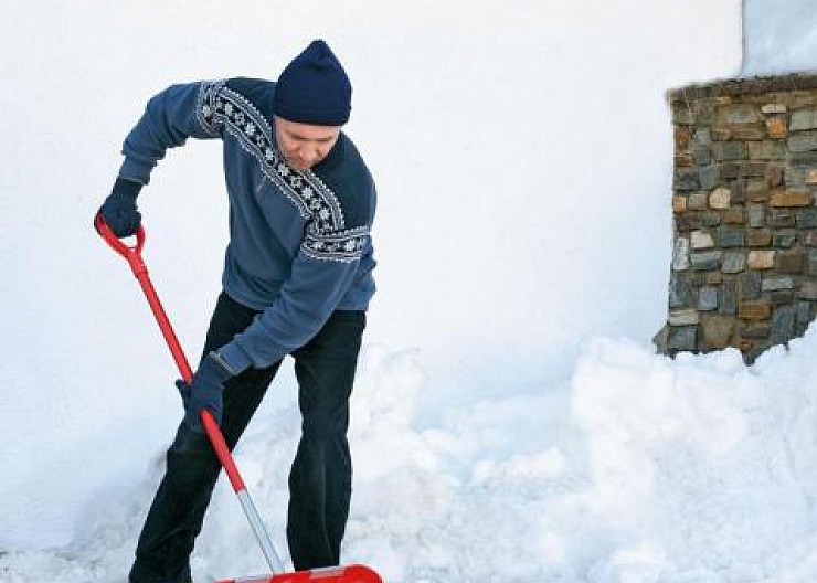 Уборка снега