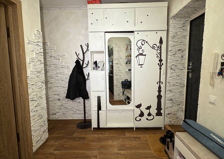 ПРОДАЮ 2-КОМНАТНУЮ КВАРТИРУ 4